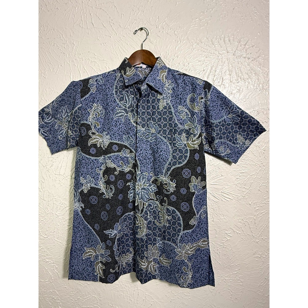 Batik Keris Men's 16 Floral Woven Cotton Button-Up Shirt Blue Black Short Slv
